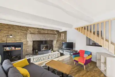 Image de Plein centre - Grande maison pour 10 avec jardin