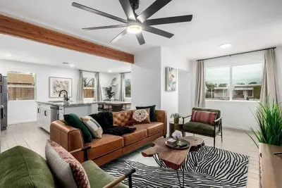 Image de Soorya Hacienda 5 Bed 4 bath and Close to UofA