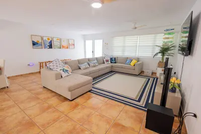 Image de Beachfront & Private Pool Villa w/Ac