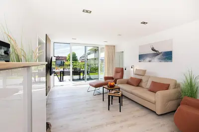 Image de Inseltörn apartment 1 - terrace, outdoor shower & entry to the swimming pool included