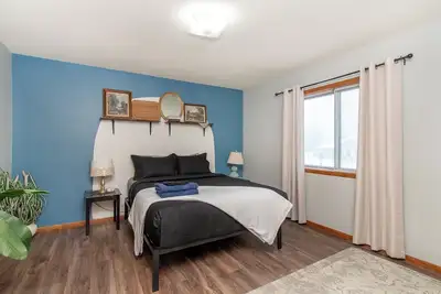 Image de 3br I Fenced yard, Queen x 3, Patio, Garage