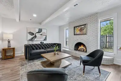 Image de 5br Home | Insurance & Temporary Housing #12