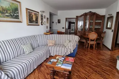 Image de Colomba House Tirano spacious cozy with 3 rooms, 5 minutes from stations