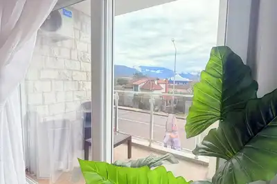 Zenith Apartment -  Beach & Private Parking