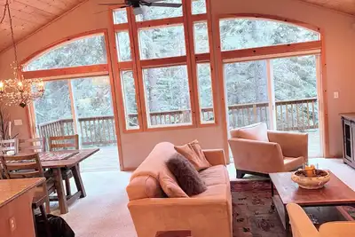 Image de Delightful 3-bedroom house in Truckee perfect for your getaway