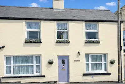 Image de Waterfall Cottage, pet friendly, character holiday cottage in Dyserth