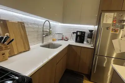 Image de 2-bedroom family apartment: washer/dryer, Ac and Peloton