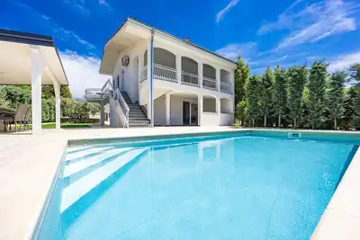 Image de Apartment Susanne 2 with Shared Pool near Porec