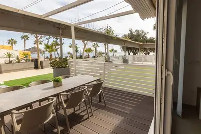 Image de Appartement 65a · Vue sur l'océan avec terrasse pr