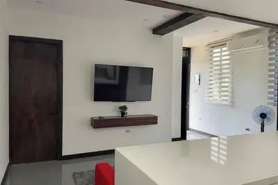 1 Bedroom Oasis with Pool