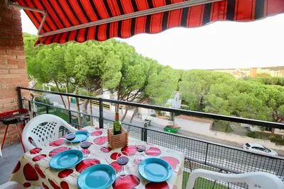 Image de Appartement calme avec terrasse et parking à 200 m de la plage