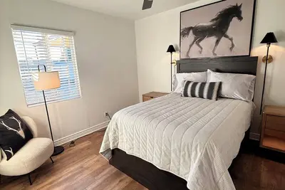 Adobe Modern Abode Central Phx Huge Fenced Yard Gated Parking