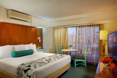 Image de Junior Suite King Bed + Sofa Bed with Kitchenette & Breakfast Included