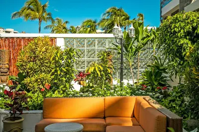 Image de Enjoy Complimentary Breakfast | 3 Relaxing Rooms | Outdoor Pool