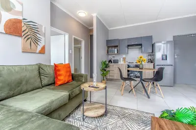 Image de Wifi, Washer, Smart Tv, Work station, Balcony, Pool, Free parking, 24hr security