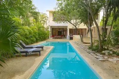 Image de Three Dolphins Villa · Private Pool · Family Fun