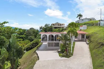 Image de Montmare Exclusive Paradise Getaway Villa with Pool