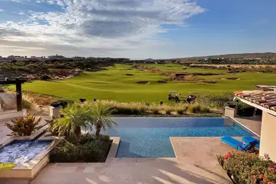 Image de 5br Golf Villa | Sleeps 16 | Golf Cart + Transfers