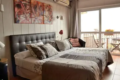 Image de Double-Vue mer-Sdb privée avec douche