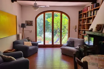 Image de Sandra and Lucia's home in an oasis of peace