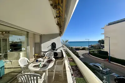 Image de Appart 2p à Villeneuve: Clim, 4 couchages