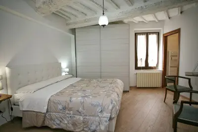 Image de The Sunflower Apartment