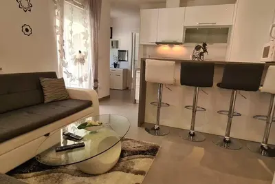 Image de Villa Kasandra - Apartment with terrace and pool view