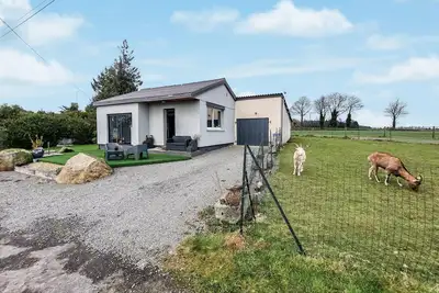 Belle maison de 2 chambres à Parigné