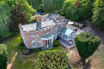 Image de The Cat House - sleeps 7 guests  in 4 bedrooms