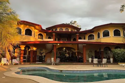 Image de 3br A Jungle Villa with Toucans, Mountains, Waterfalls!