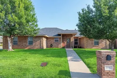 Image de 3-bedroom house in North Abilene. Close to Tcu, 6-7miles to the zoo and airport.