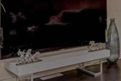 Image de cozy and inviting cottage by  Lake Simcoe