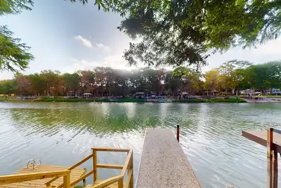 Image de Funshine | Riverfront house in Mc Queeney with guest house, river views, grill