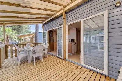 Image de Mobil-home | Comfort | 2 Ch. | 4 pers. | Terrasse surélevée | A/C