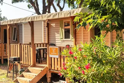 Image de Mobil-home | Comfort | 2 Ch. | 4/6 pers. | Terrasse surélevée | A/C