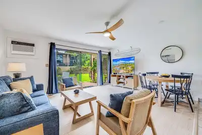 Image de Beautifully Renovated Ground Floor Condo Near Pool & Beach