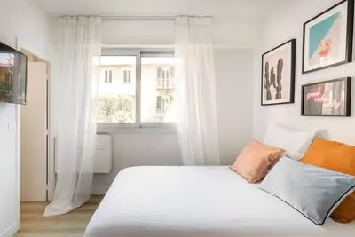 Image de Fully New Studio Next to Casino Square with Ac