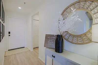 Image de 2 Bedroom Boho Condo in Enchanting Scottsdale, Pet Friendly!