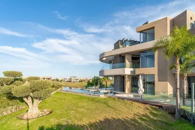 Image de Villa Luxe Golf Argan – Piscine chauffée & cinéma