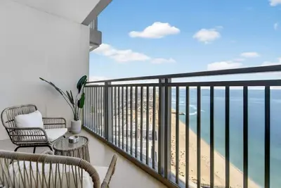 Image de Spa / Gym / Sea View / High Floor / Marina Walk