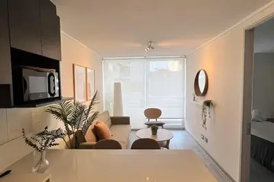 Image de Cozy, modern, comfortable, centrally located and secure apartment