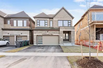 Image de Luxe 5br Home ~ 100% Private & Sparkling Clean