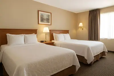 Image de Rocky Mountain Lodge - 2 Queen Bed Size