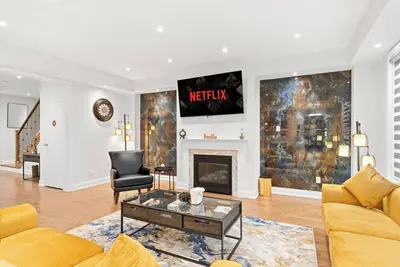 Image de 100% Private 5br ~ Luxe Stay, Clean, and Relaxing