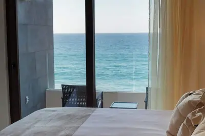 Image de MrW| Luxurious 2-Bedroom Apartment in Torre Marsai