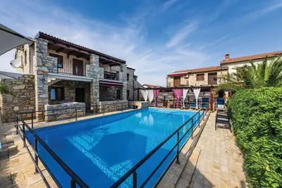 Image de Belle maison à Vir