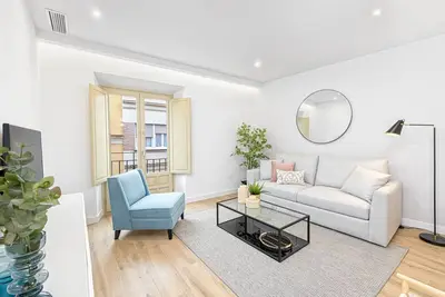 Image de Appartement lumineux 2 chambres près de l'Alcazaba avec climatisation et wifi à Málaga