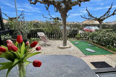 Image de Maison avec véranda et piscine à Gruissan