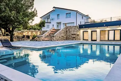 Image de Magnifique maison à Postranje