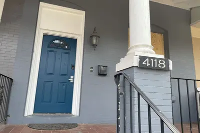 Image de Ge, Near Zoo, Fairmount Park, Spacious 9 bedrooms 3 bathrooms entire house